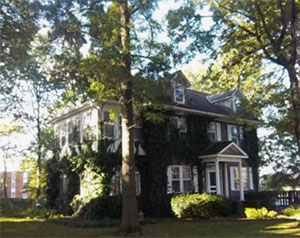 The former home of the late John D. Powell will house S&T's office of student diversity, outreach and women's programs.