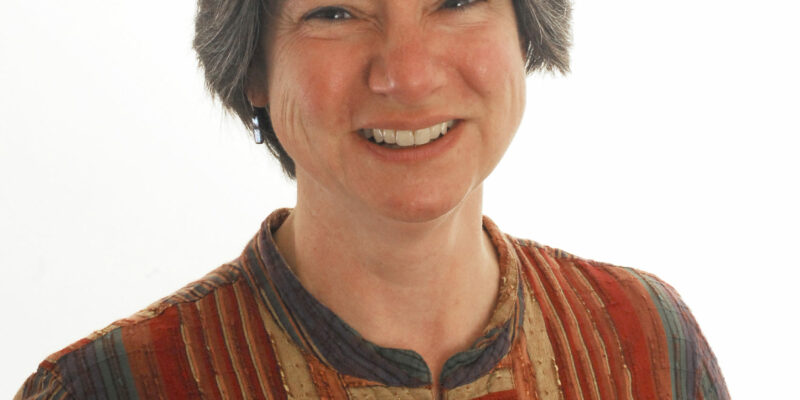 S&T researcher finds hydrogen production in extreme bacterium