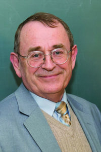 Dr. Larry Gragg, Curators’ Teaching Professor of history and political science at Missouri S&T