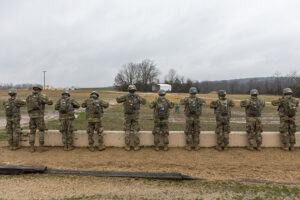 Army recruits at Fort Leonard Wood, Missouri, training in grenade throwing. Exposure to explosions from hand grenades and other ballistics are linked to traumatic brain injury among soldiers. Photo by Tom Wagner/Missouri S&T, ©2019 Missouri S&T;