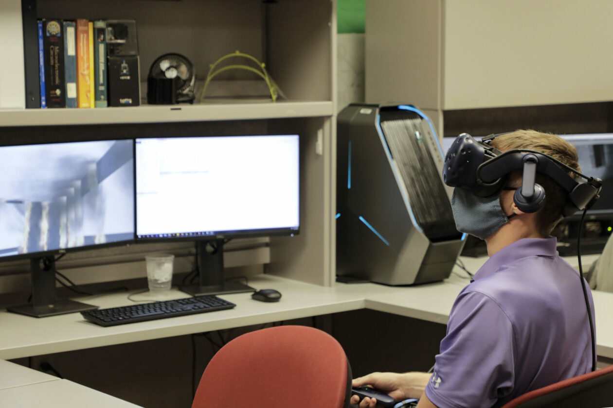 Photo of student in virtual reality lab