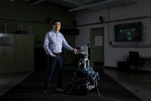 Photo of Dr. Song in lab