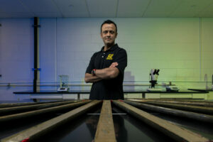 photo of Dr. Jonathan Obrist-Farner in lab