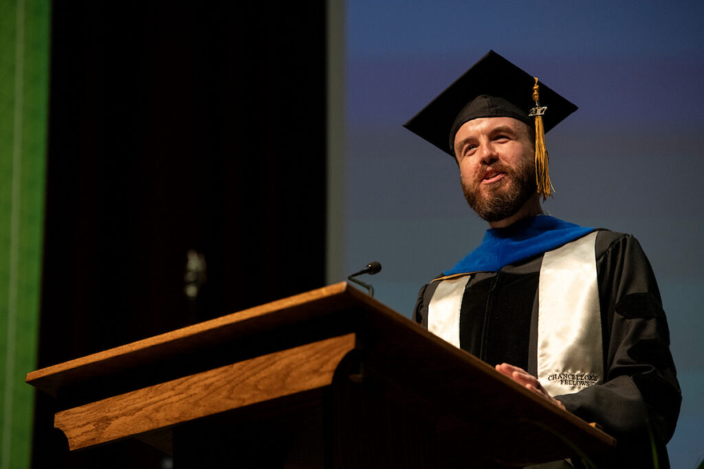 Missouri S&T – News and Events – Burton gives Missouri S&T Ph.D. grads ...