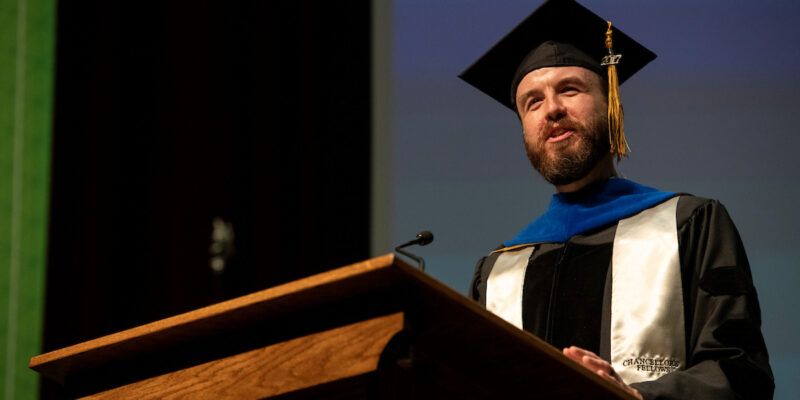 Burton gives Missouri S&T Ph.D. grads a cheat sheet for the journey ahead