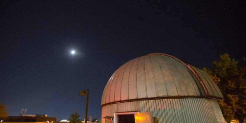 The sun, the moon and nebulae – S&T announces observatory events
