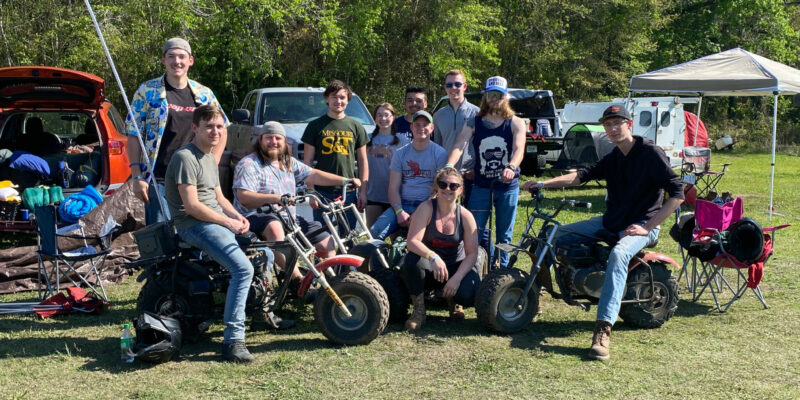 Racing for 24 hours: S&T Makerspace students place 6th in mini dirt bike race