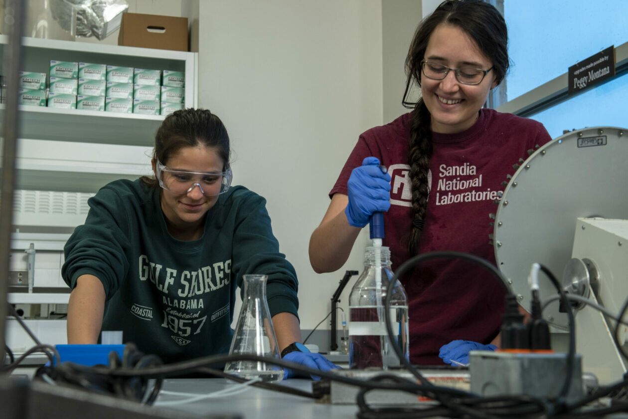 Brittney Hahn, left, and Tatianna Reinbolt working in the Kielhorn Laboratory Suite inside Bertelsmeyer Hall when they were studying biochemical engineering at S&T. Both women are now S&T alumnae. Photo by Michael Pierce/Missouri S&T.