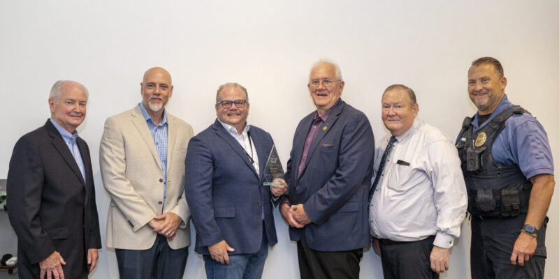 S&T alumnus, academy member receives Lifesaving Award 