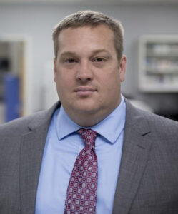 Portrait of Steven Jung.