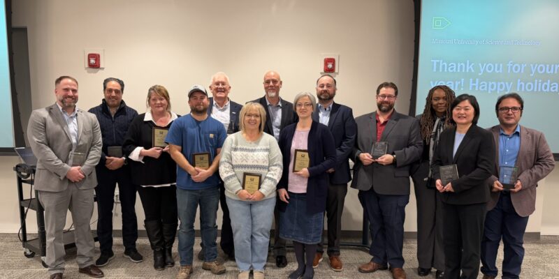 S&T’s College of Engineering and Computing honors staff, faculty members
